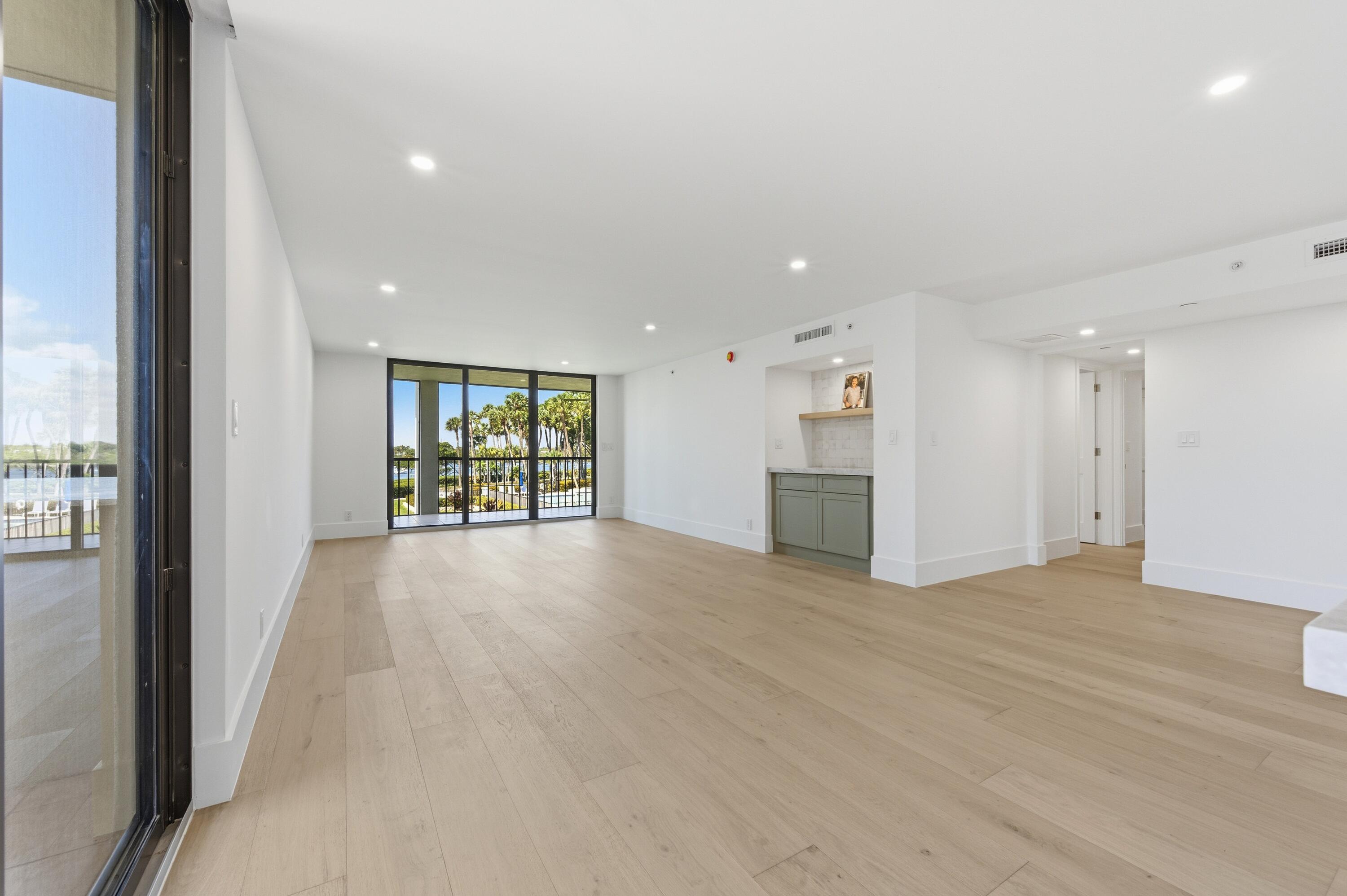 Jupiter Harbour - Residential