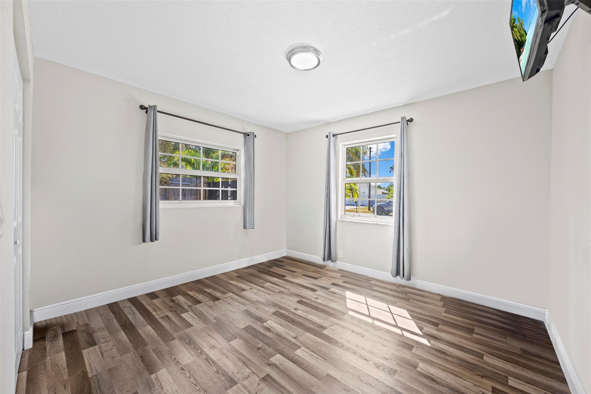 Lantana Heights 08 - Residential