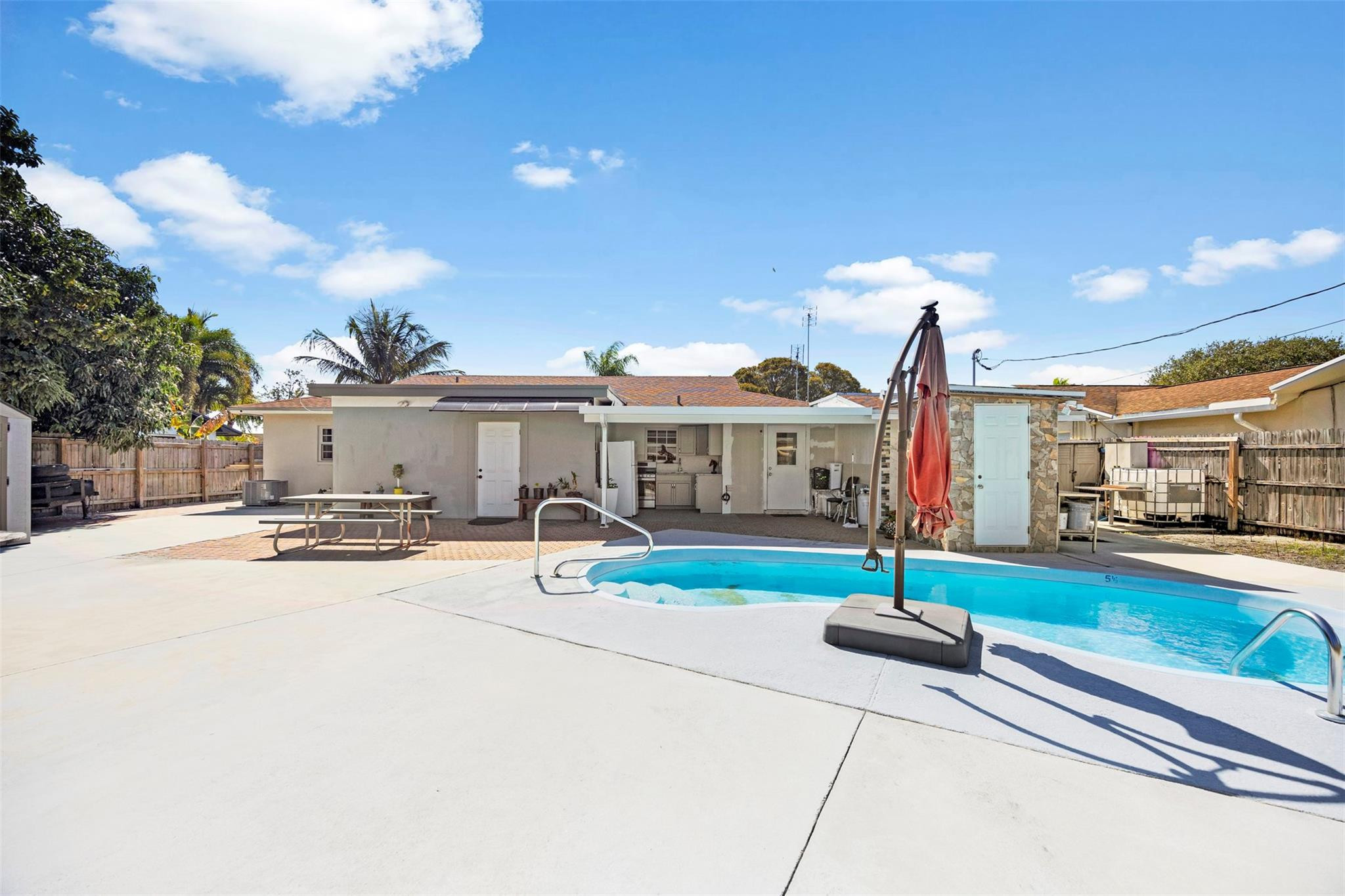 Lantana Heights 08 - Residential