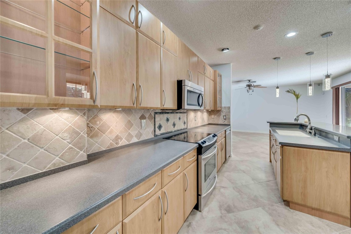 Sector 3 - Parcels C, D, - Residential