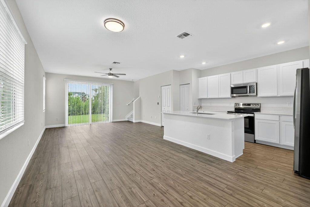 Photo of 301 SE Crossoak Lane, Port St Lucie, FL 34984 (MLS # R11123574)