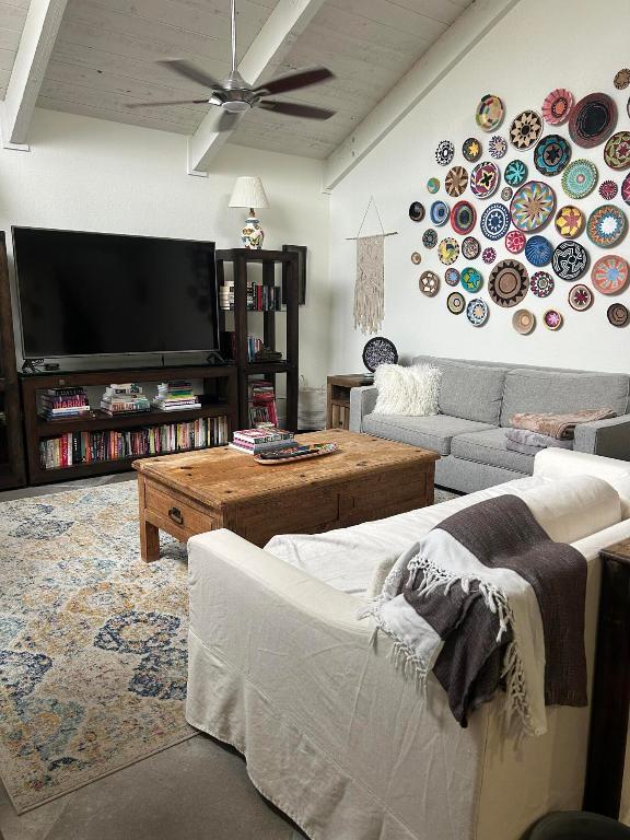 Sealofters at the Jupiter Ocean Raquet Club - Residential Lease