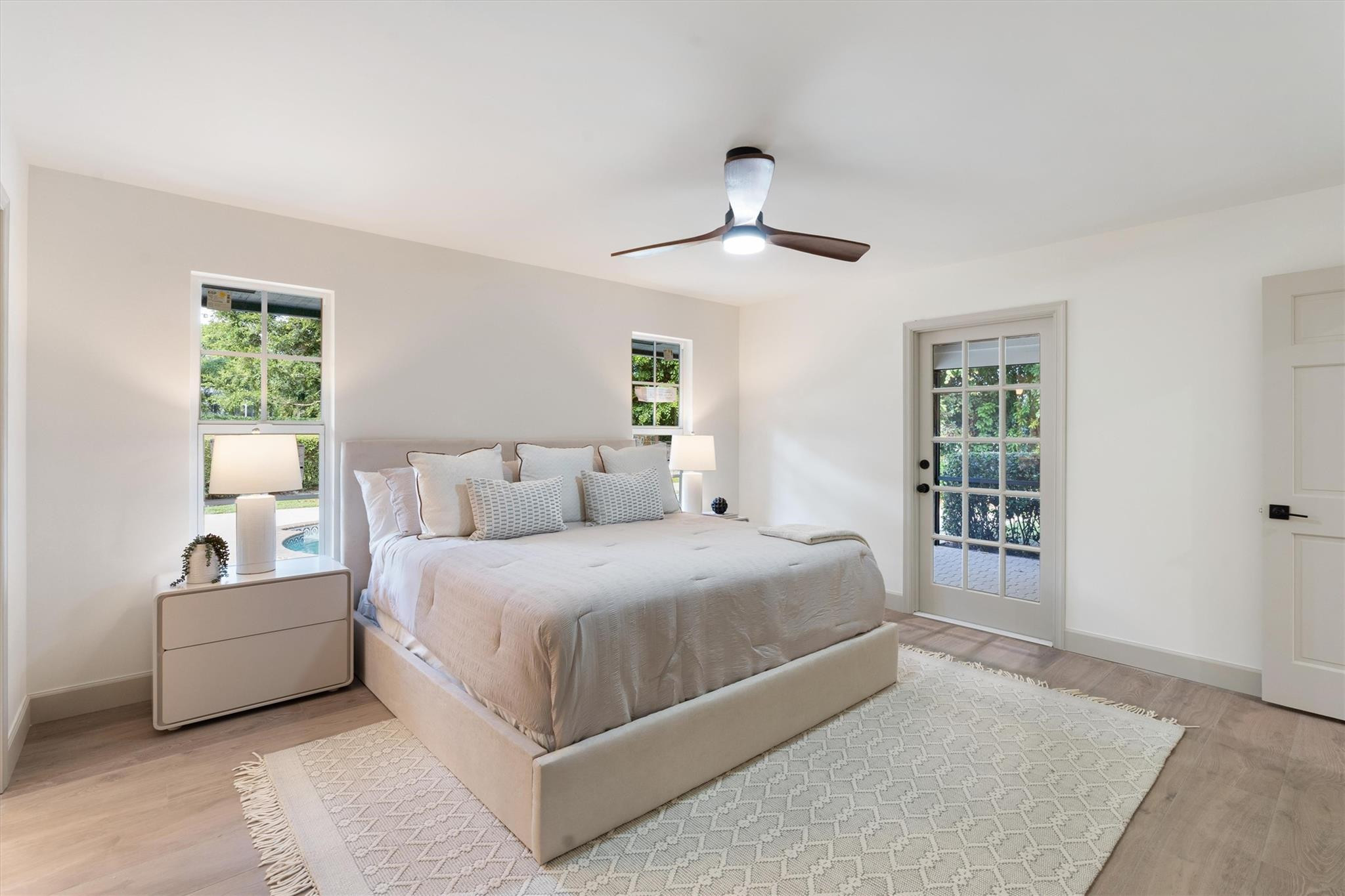 SHADY LAKES - Residential