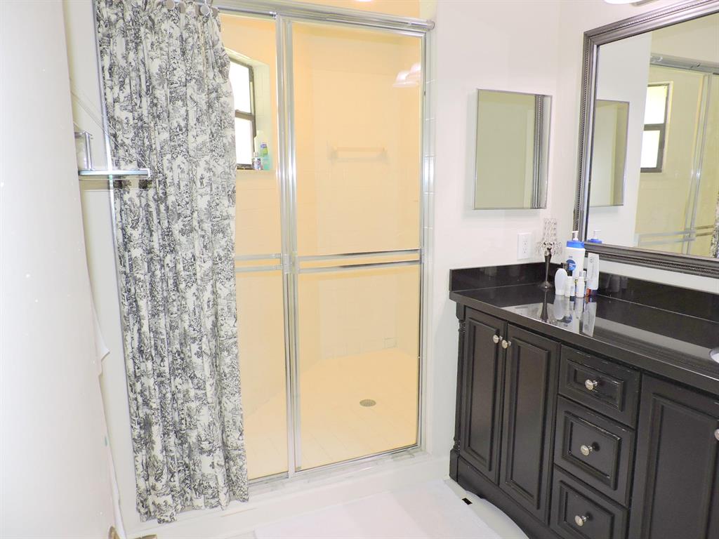 MONTEGO BAY AT BOCA POINTE CONDO - Residential