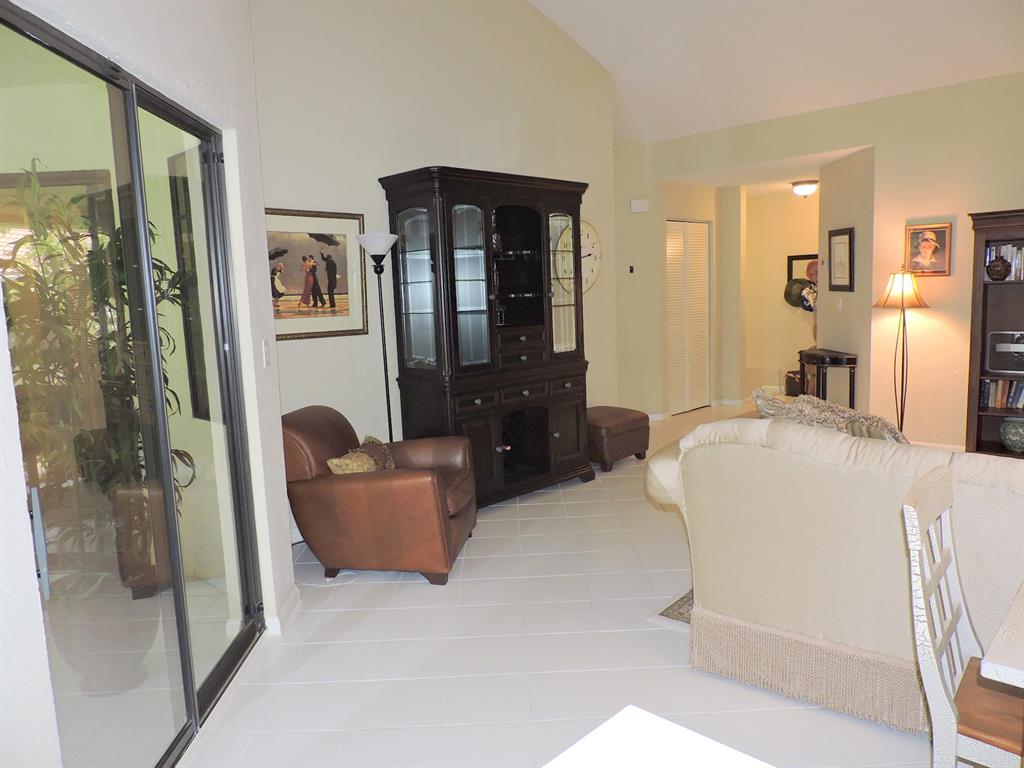 MONTEGO BAY AT BOCA POINTE CONDO - Residential