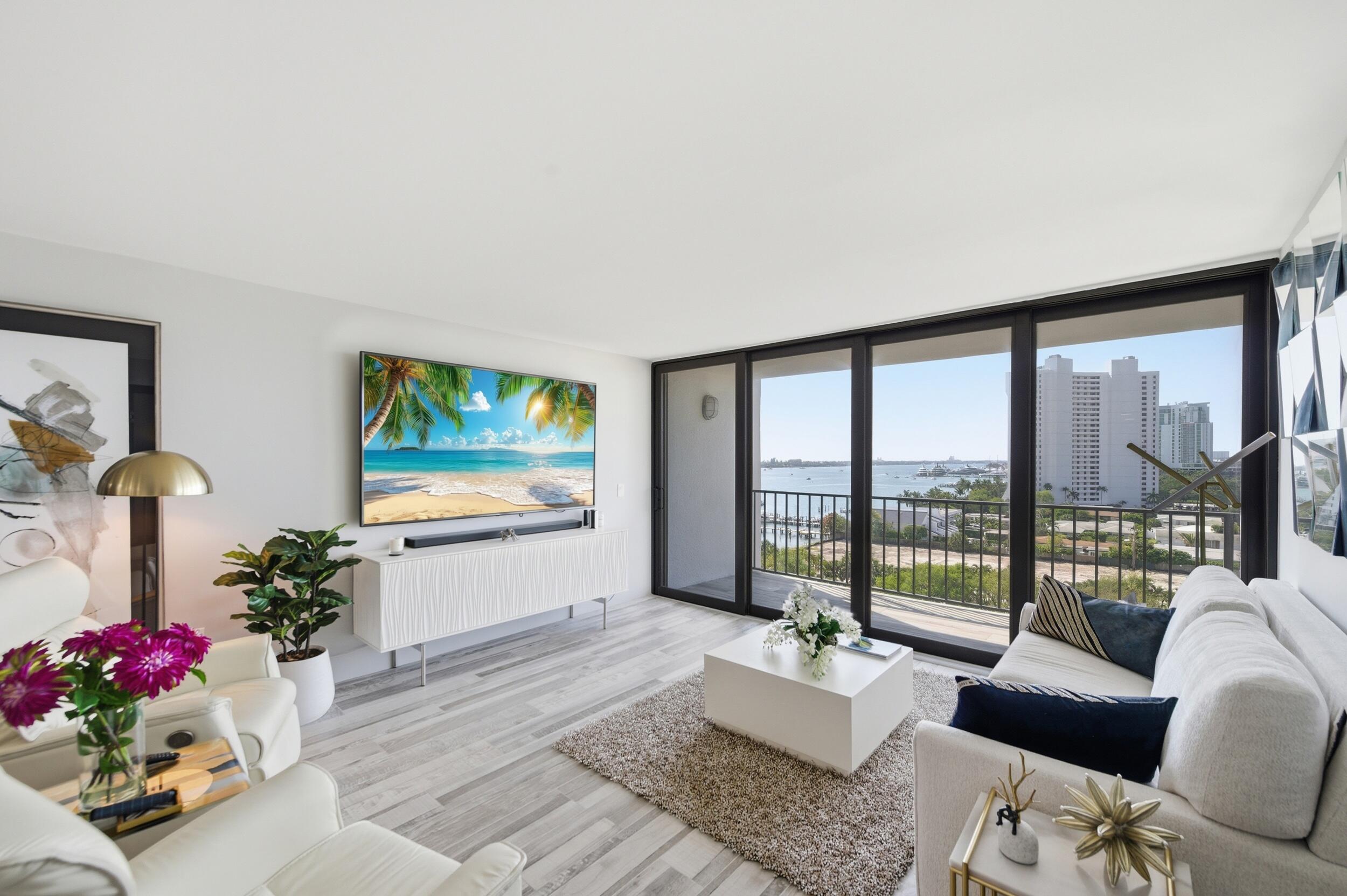 PALM BEACH HOUSE CONDO - Residential