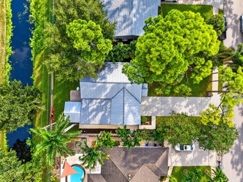 Tiny photo for 4675 CANAL Drive, Lake Worth, FL 33463 (MLS # B26085887)