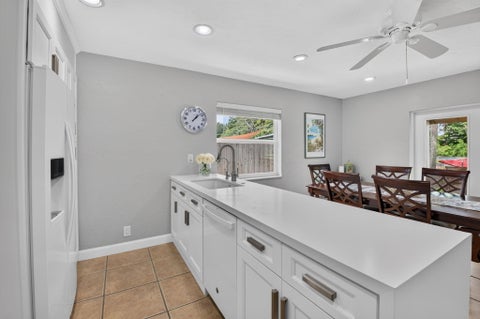 Tiny photo for 4675 CANAL Drive, Lake Worth, FL 33463 (MLS # B26085887)