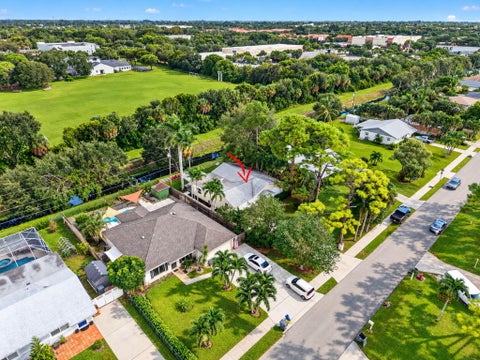 Tiny photo for 4675 CANAL Drive, Lake Worth, FL 33463 (MLS # B26085887)