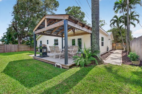 Tiny photo for 4675 CANAL Drive, Lake Worth, FL 33463 (MLS # B26085887)