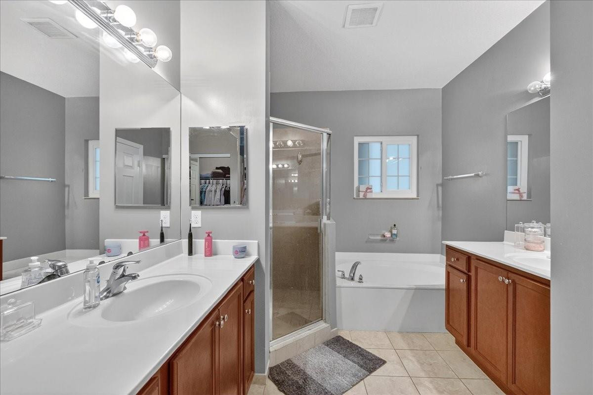 Isles at Oakland Park - Residential