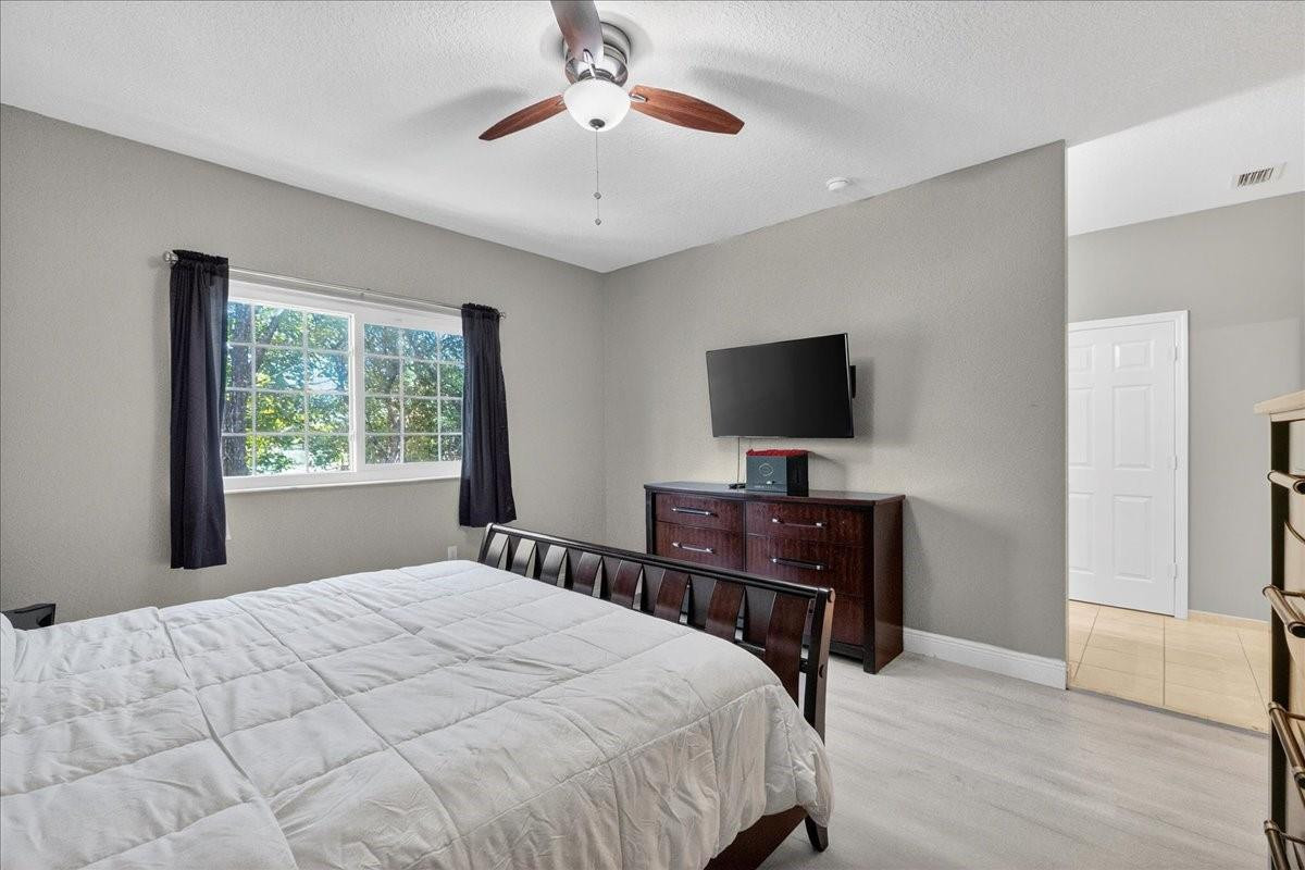 Isles at Oakland Park - Residential