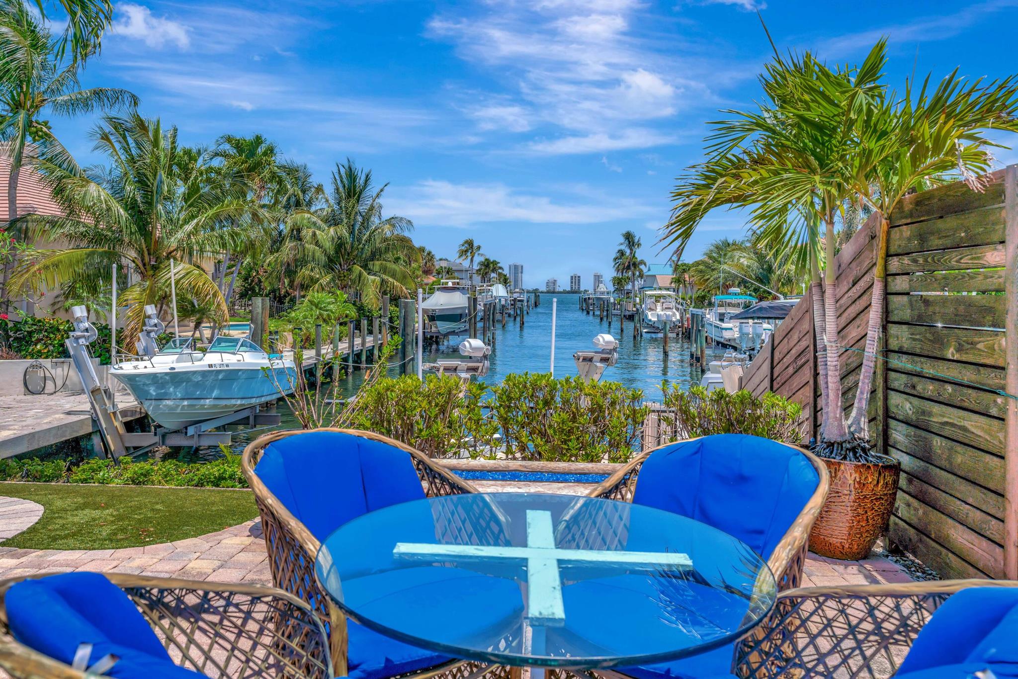 PALM BEACH LAKE WORTH EST - Residential