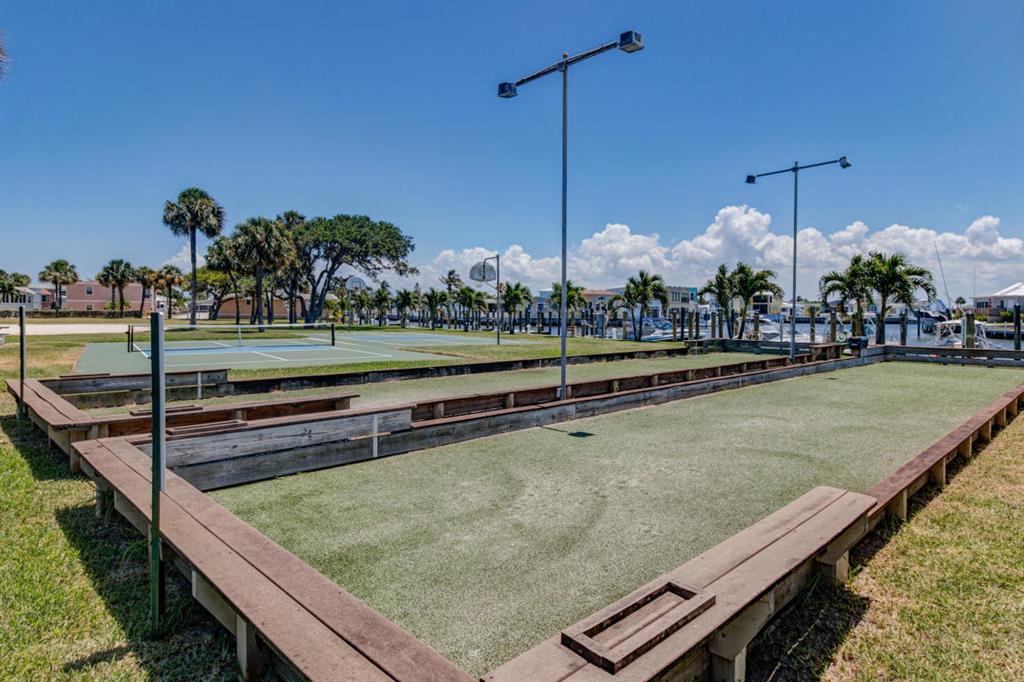 VENTURE OUT AT INDIAN RIVER INC (SECTION D) - Residential