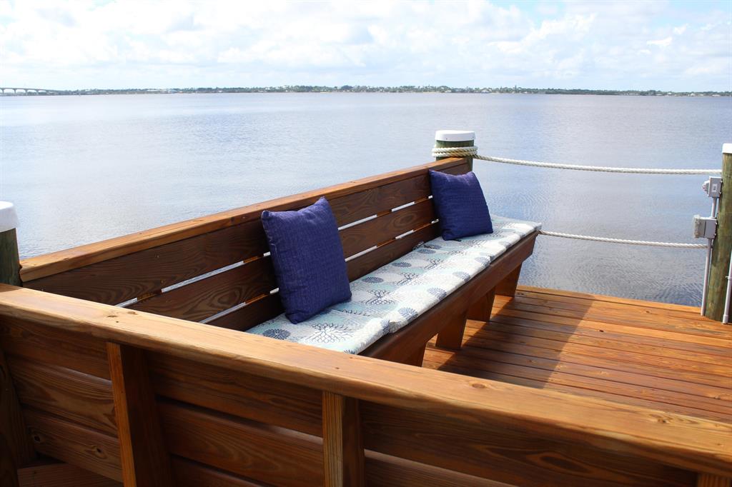 VENTURE OUT AT INDIAN RIVER INC (SECTION D) - Residential