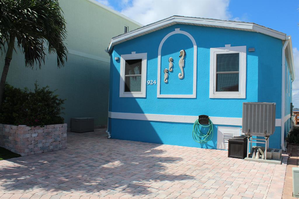 VENTURE OUT AT INDIAN RIVER INC (SECTION D) - Residential