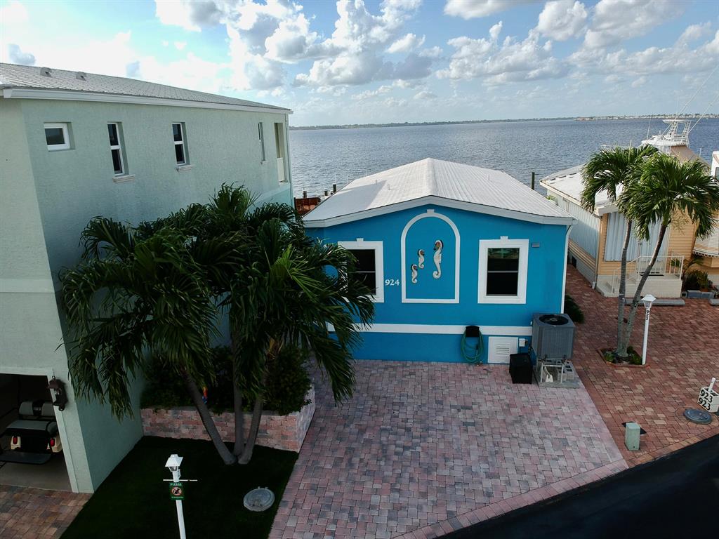 VENTURE OUT AT INDIAN RIVER INC (SECTION D) - Residential