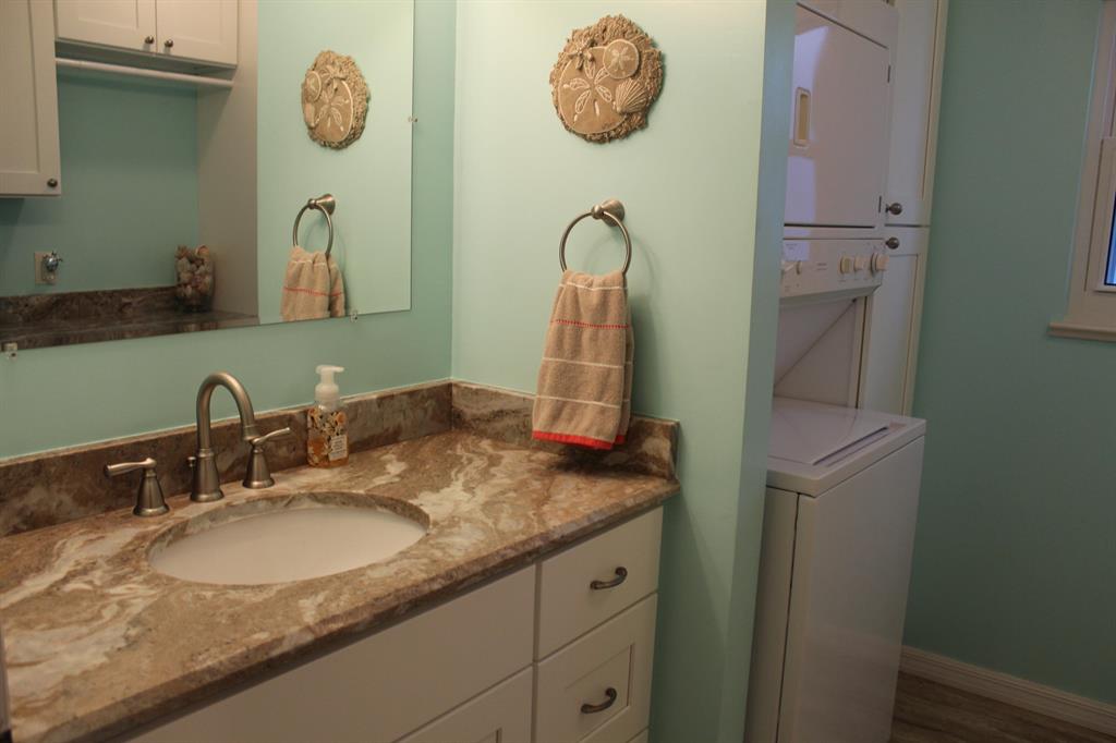 VENTURE OUT AT INDIAN RIVER INC (SECTION D) - Residential