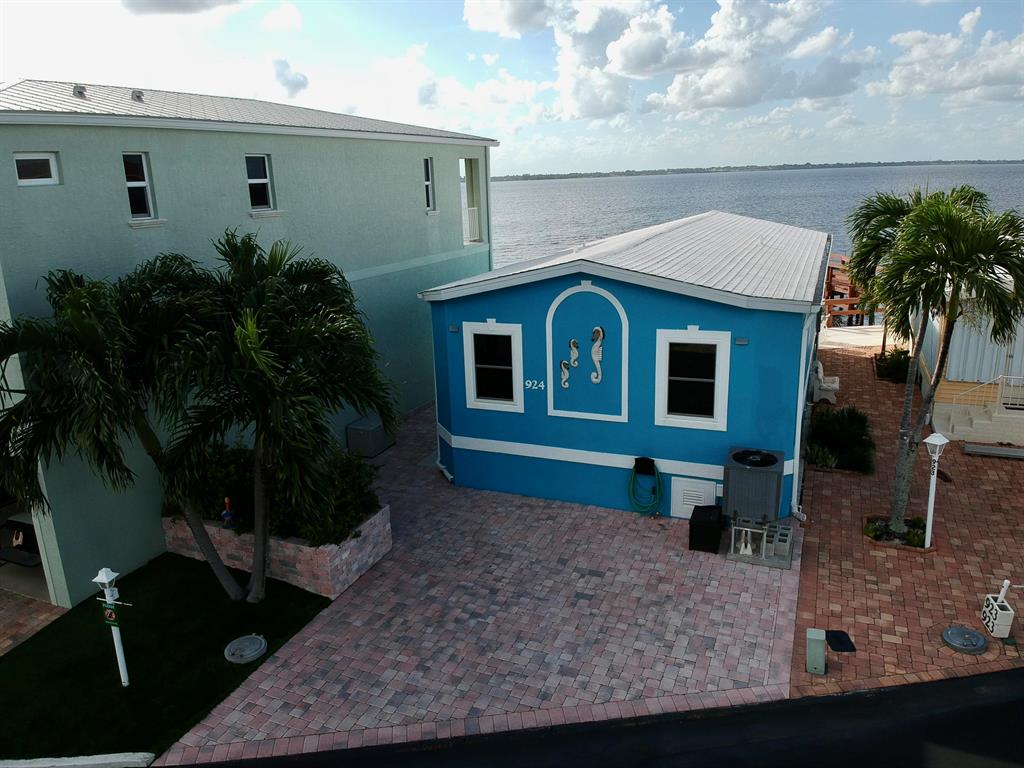 VENTURE OUT AT INDIAN RIVER INC (SECTION D) - Residential