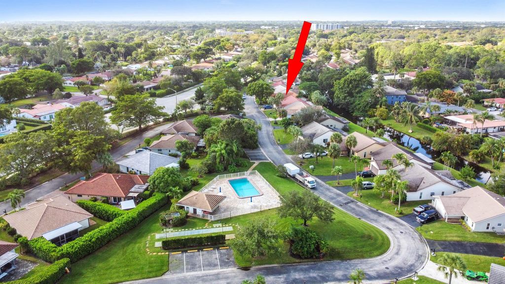 Photo of 1710 Riverwood Lane, Coral Springs, FL 33071 (MLS # R11136640)