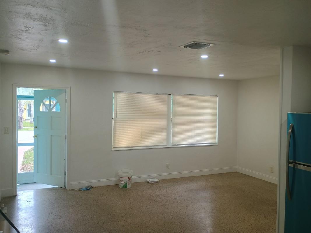 Collier Manor 4th Add 38- - Residential Lease