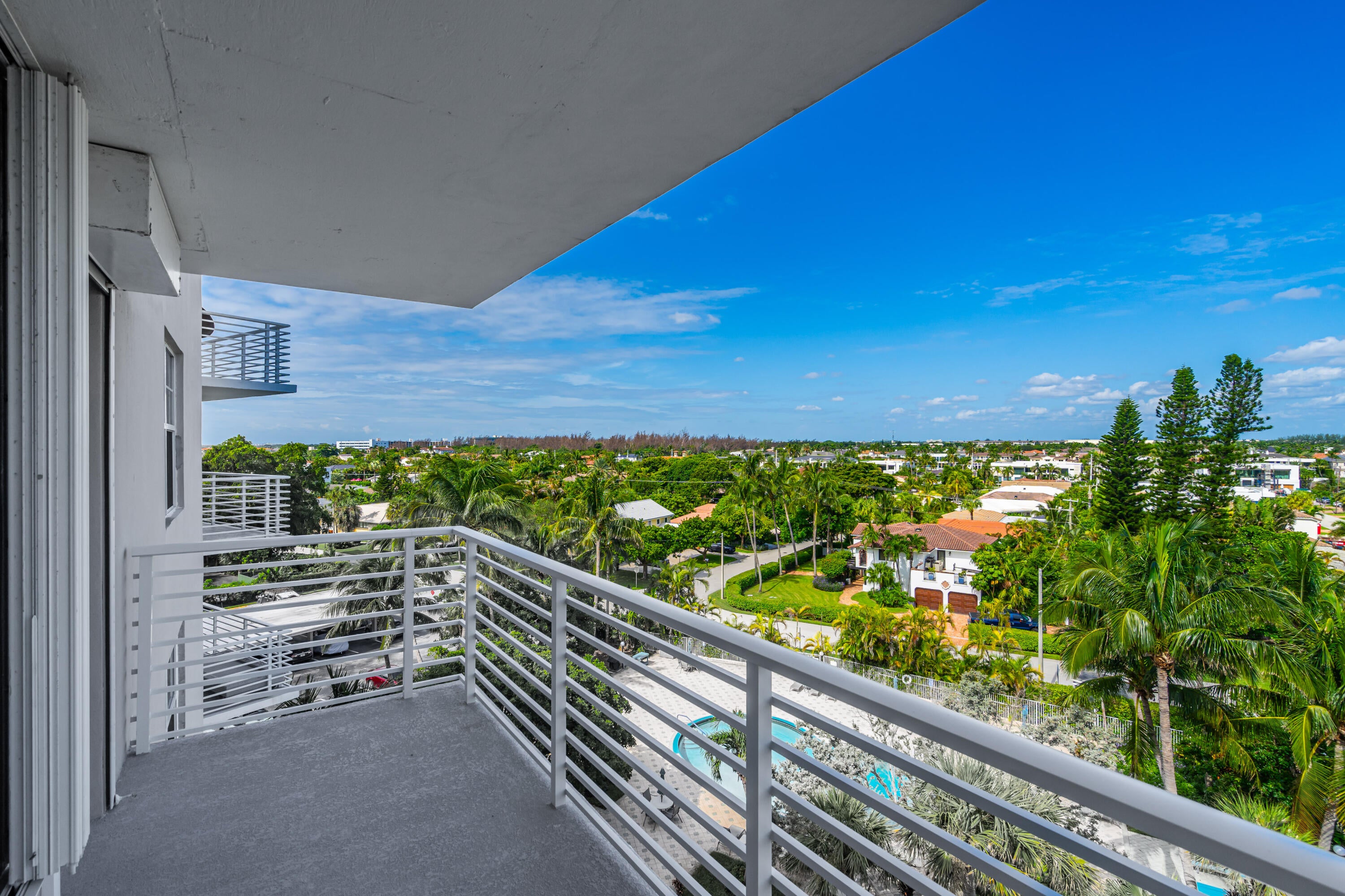 2851 S Ocean Boulevard 0086