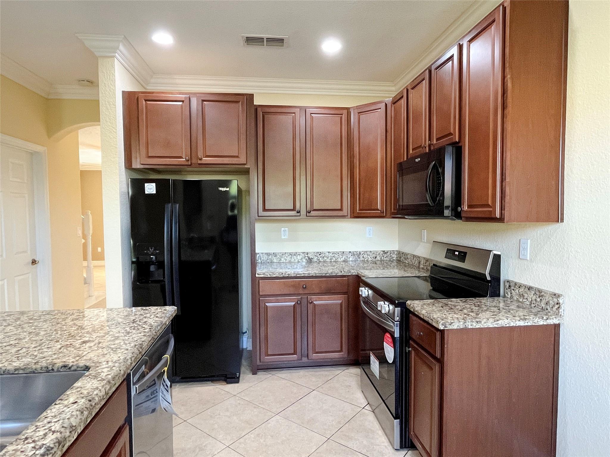 Monterey Bay - Residential Lease