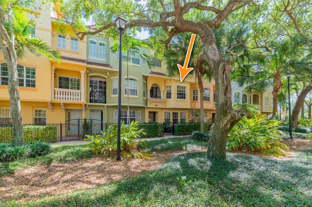 Photo of 2442 San Pietro Circle, Palm Beach Gardens, FL 33410 (MLS # R10971194)