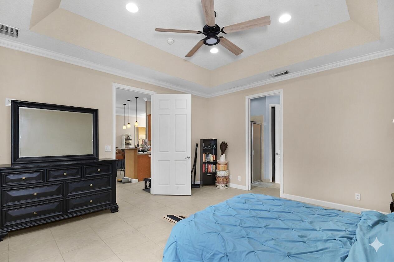 PORT ST LUCIE SECTION 8 - Residential