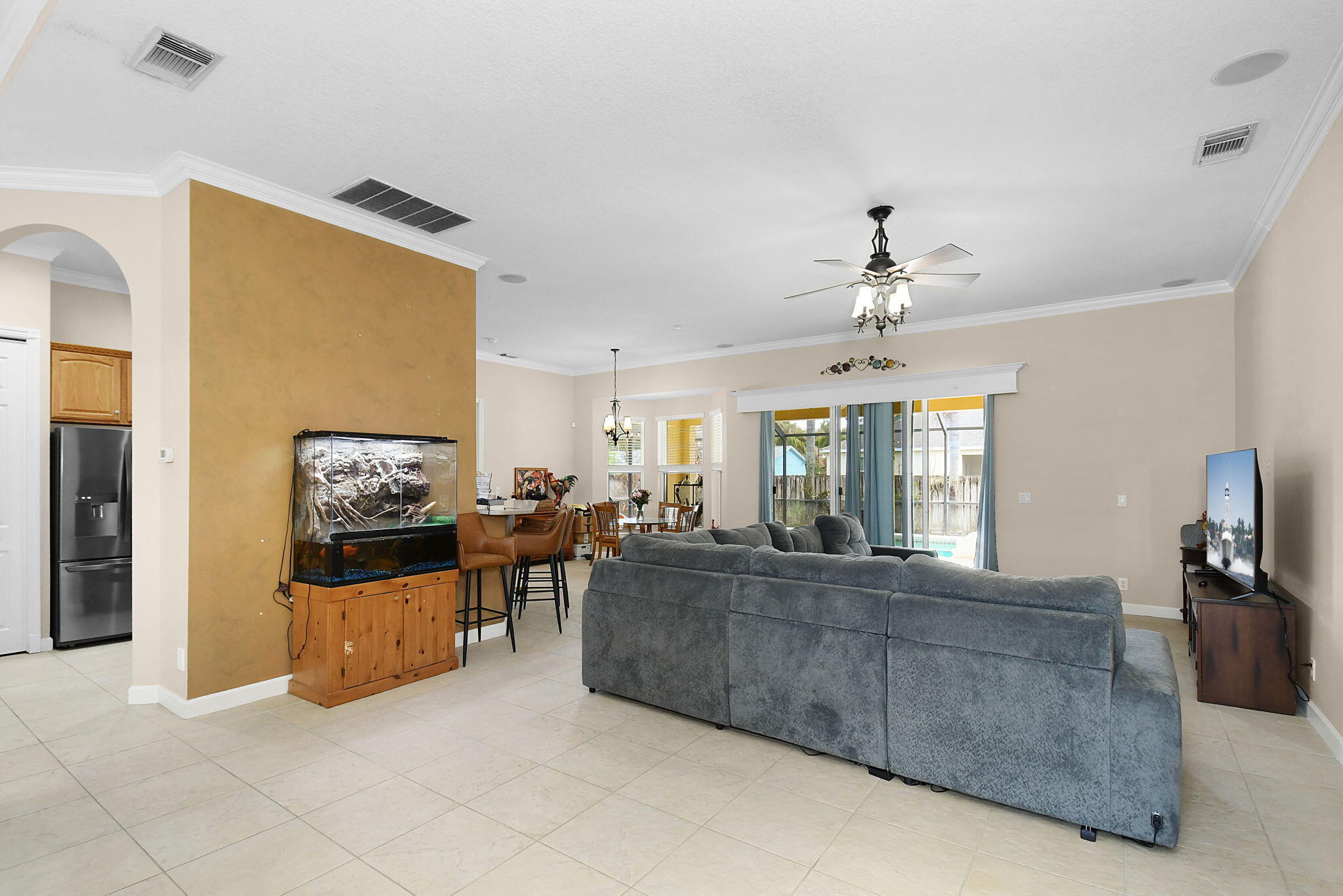PORT ST LUCIE SECTION 8 - Residential
