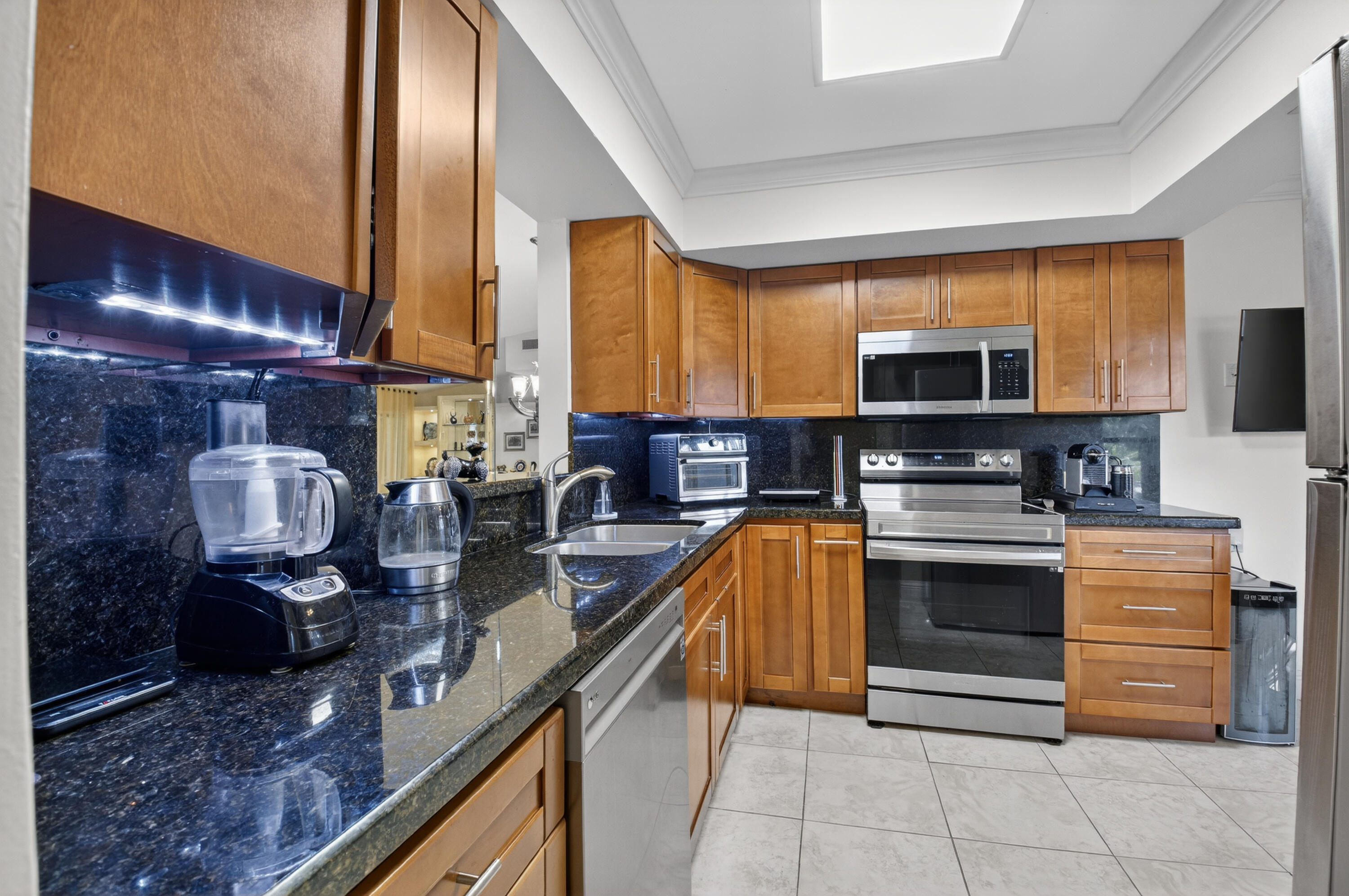 WATERBERRY VILLAS - Residential