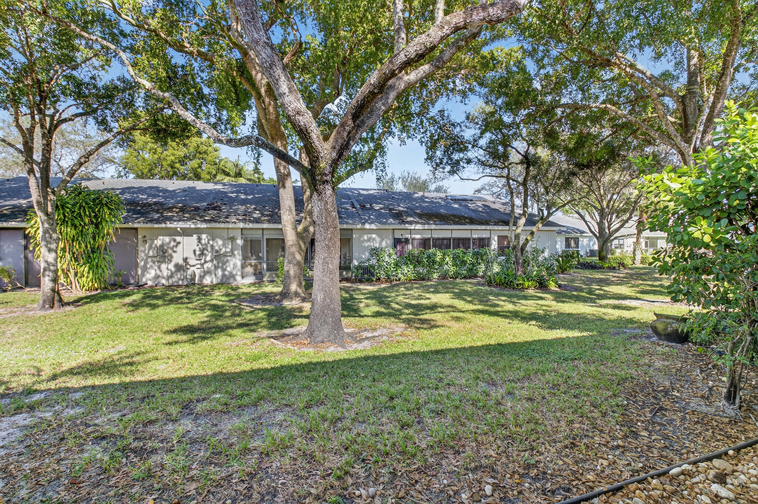 WATERBERRY VILLAS - Residential