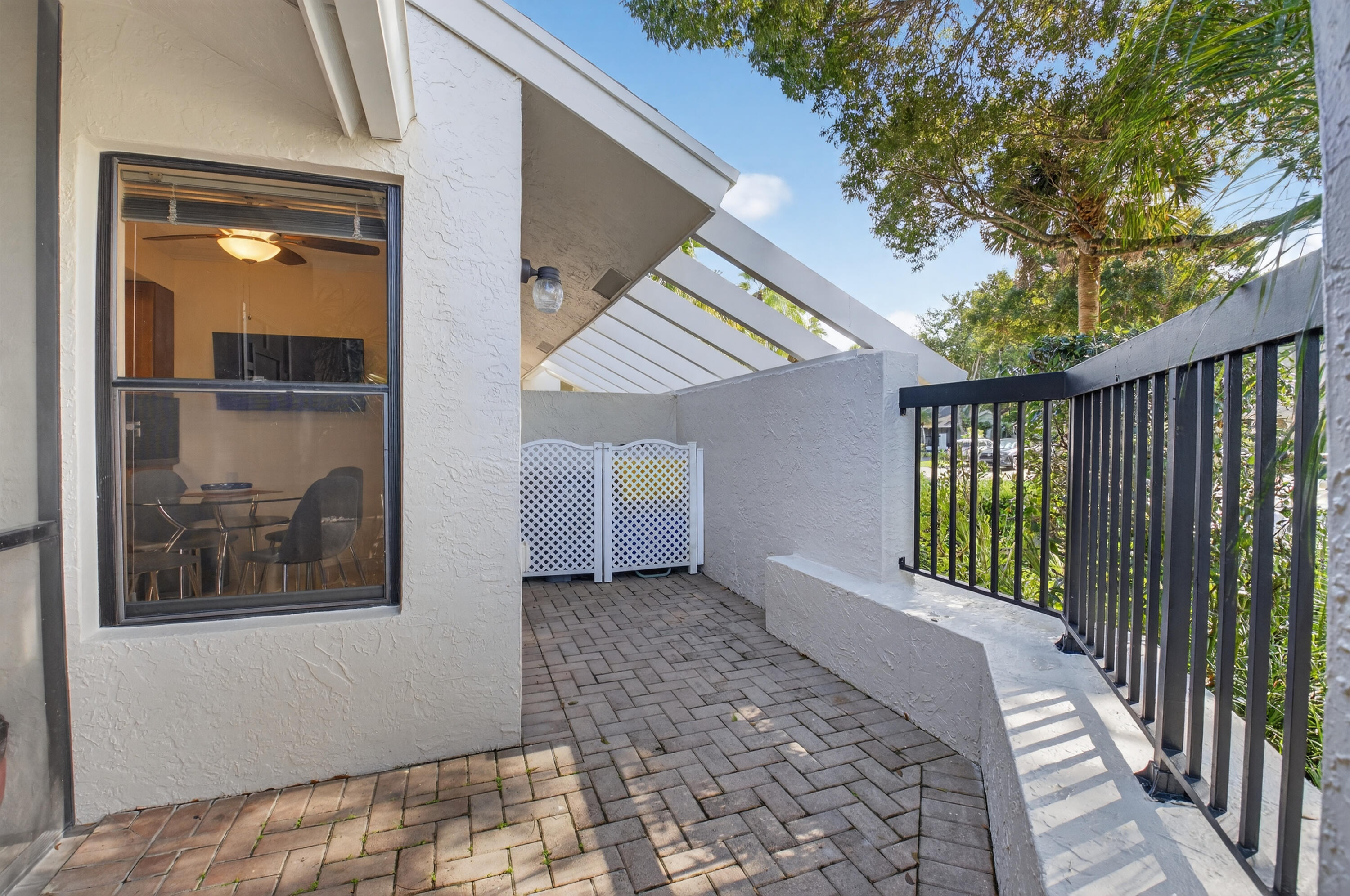 WATERBERRY VILLAS - Residential