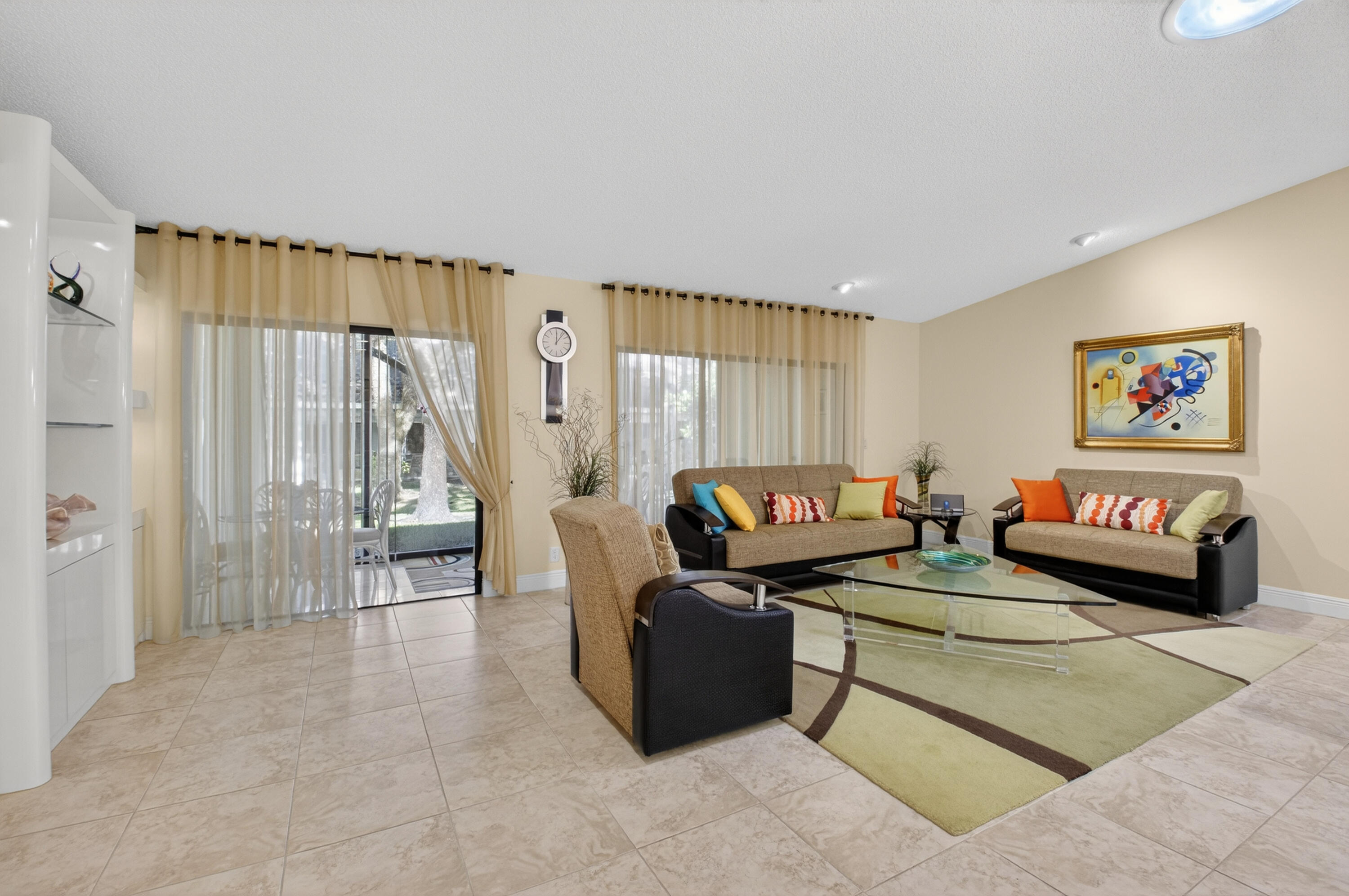 WATERBERRY VILLAS - Residential