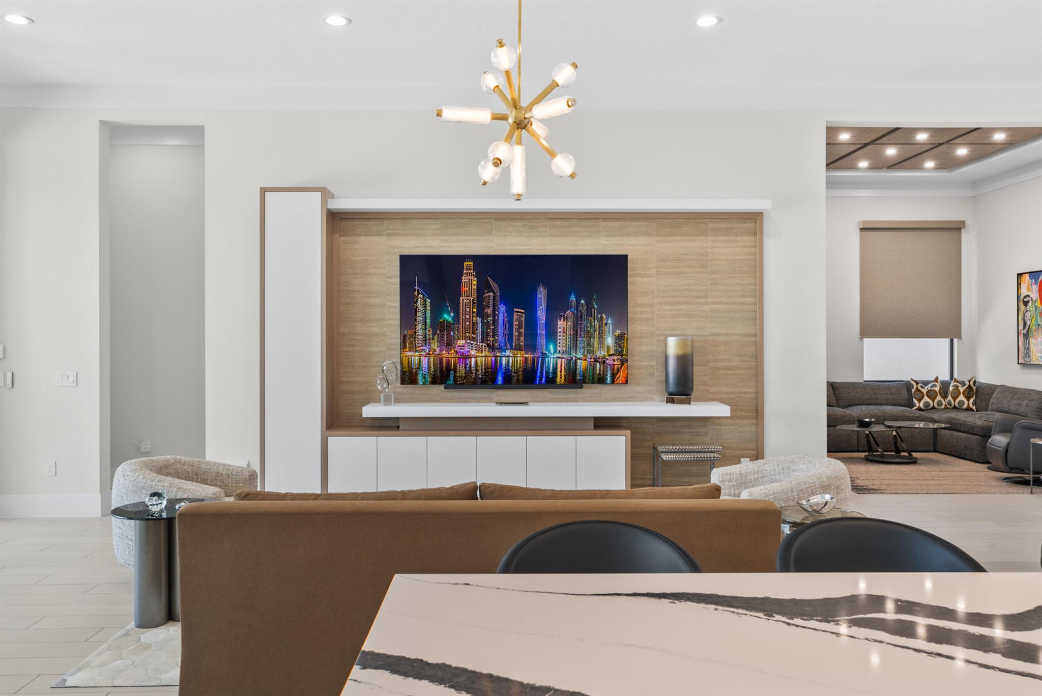 ARTISTRY - Residential