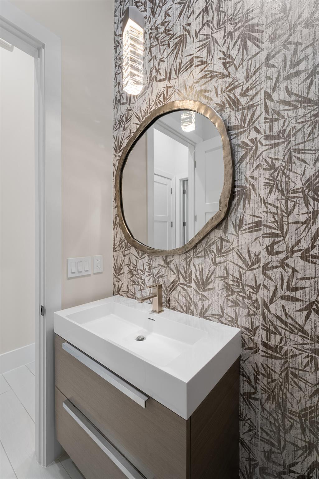 ARTISTRY - Residential