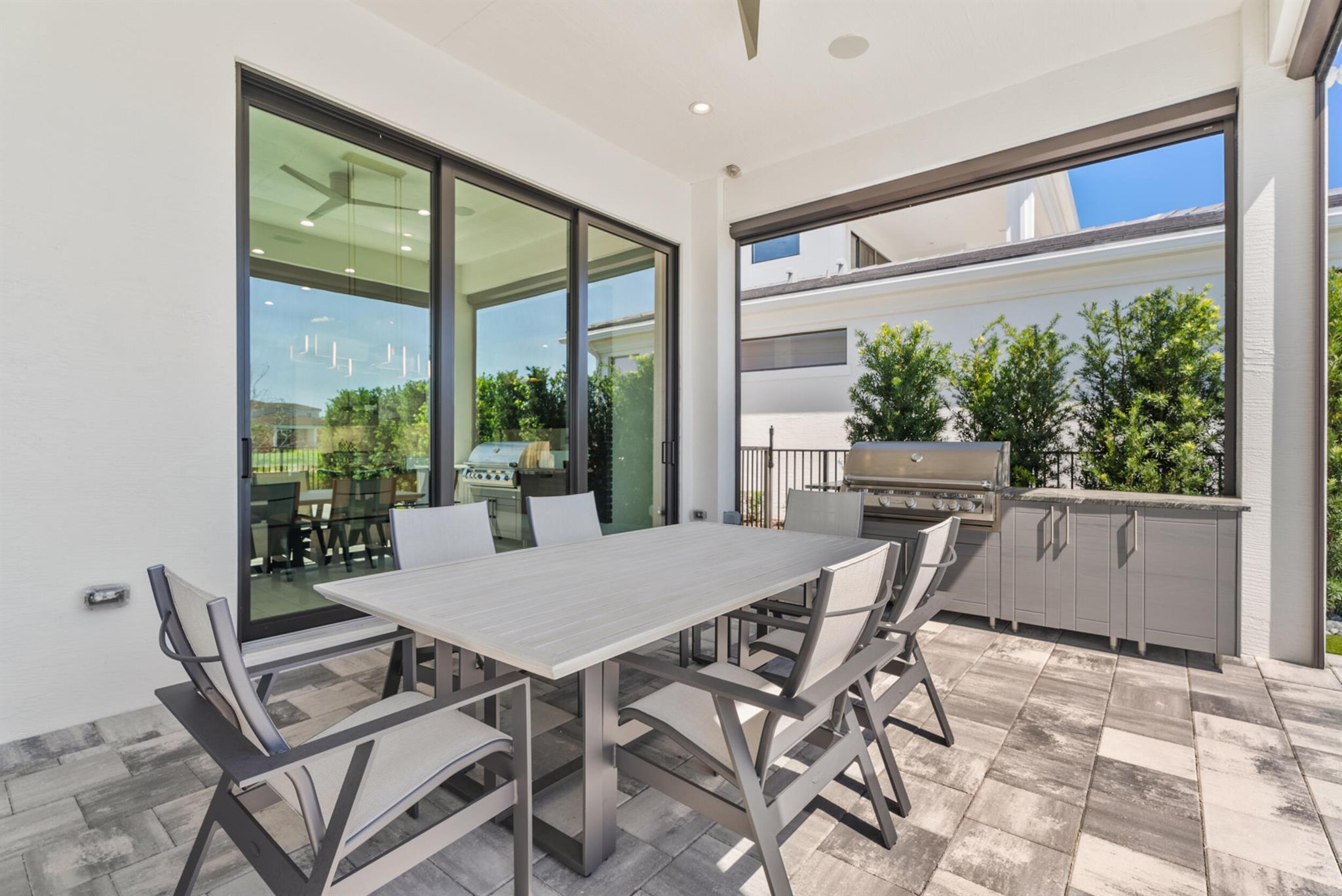 ARTISTRY - Residential