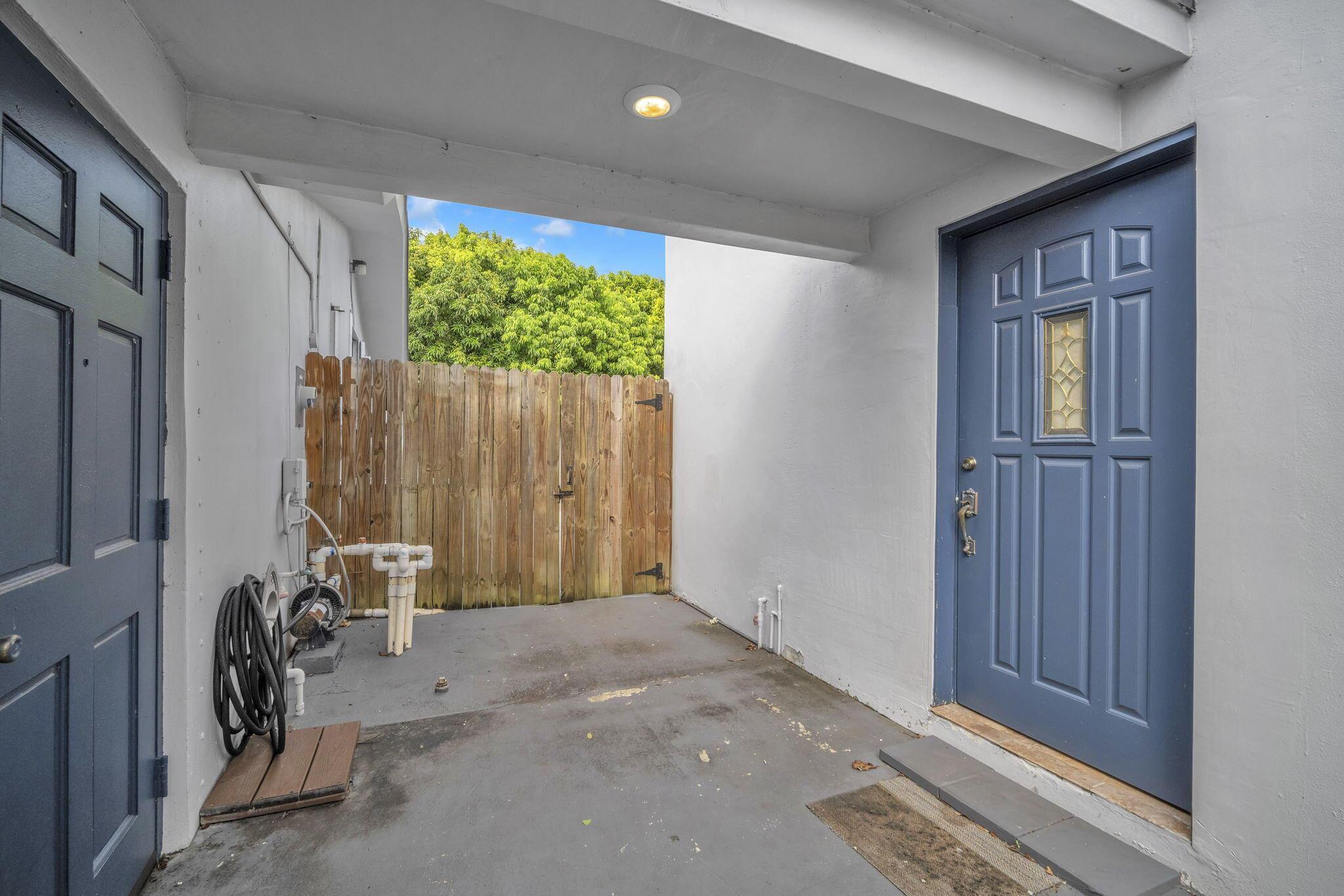 SILVER PALM ESTS PT 1 - Residential