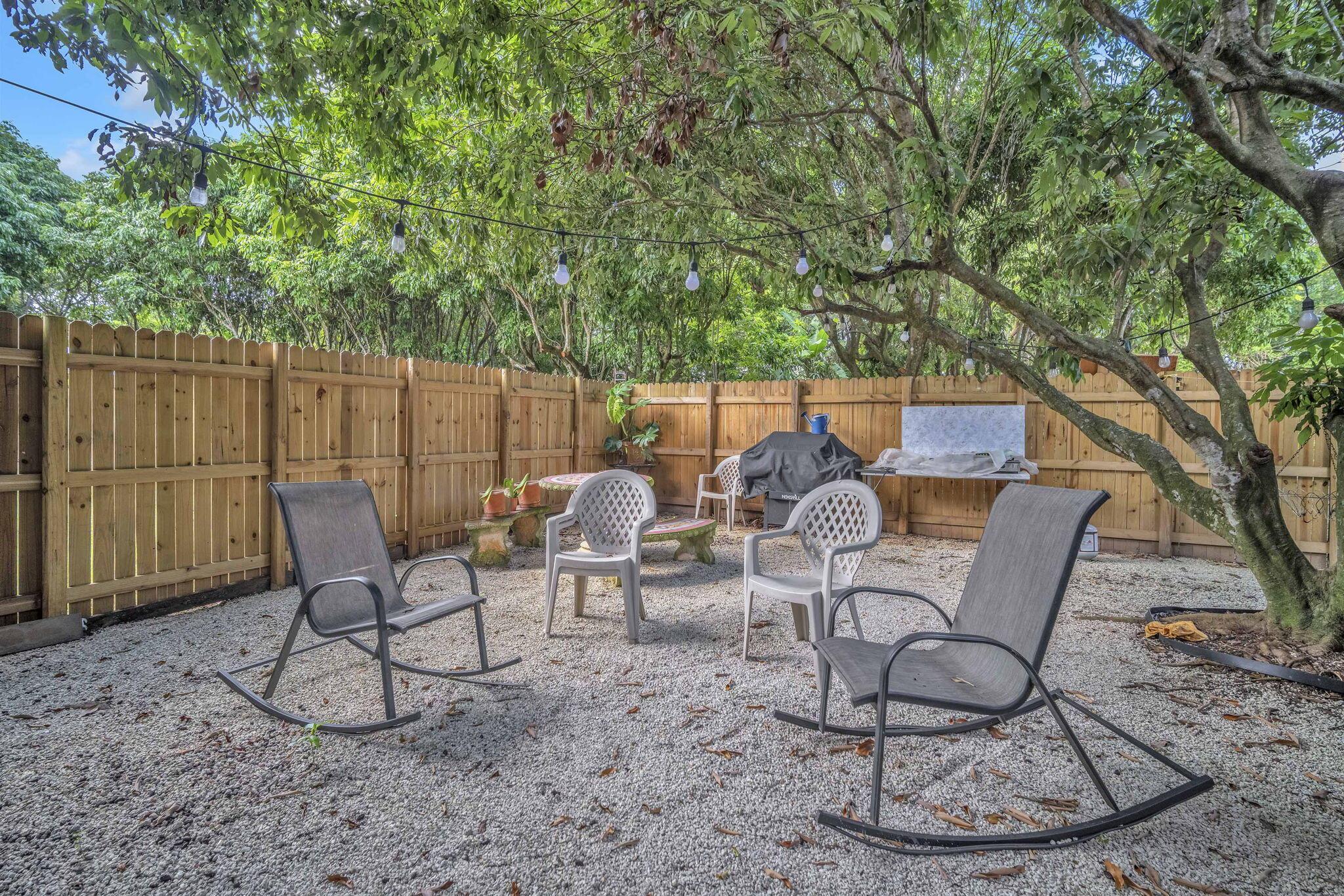 SILVER PALM ESTS PT 1 - Residential