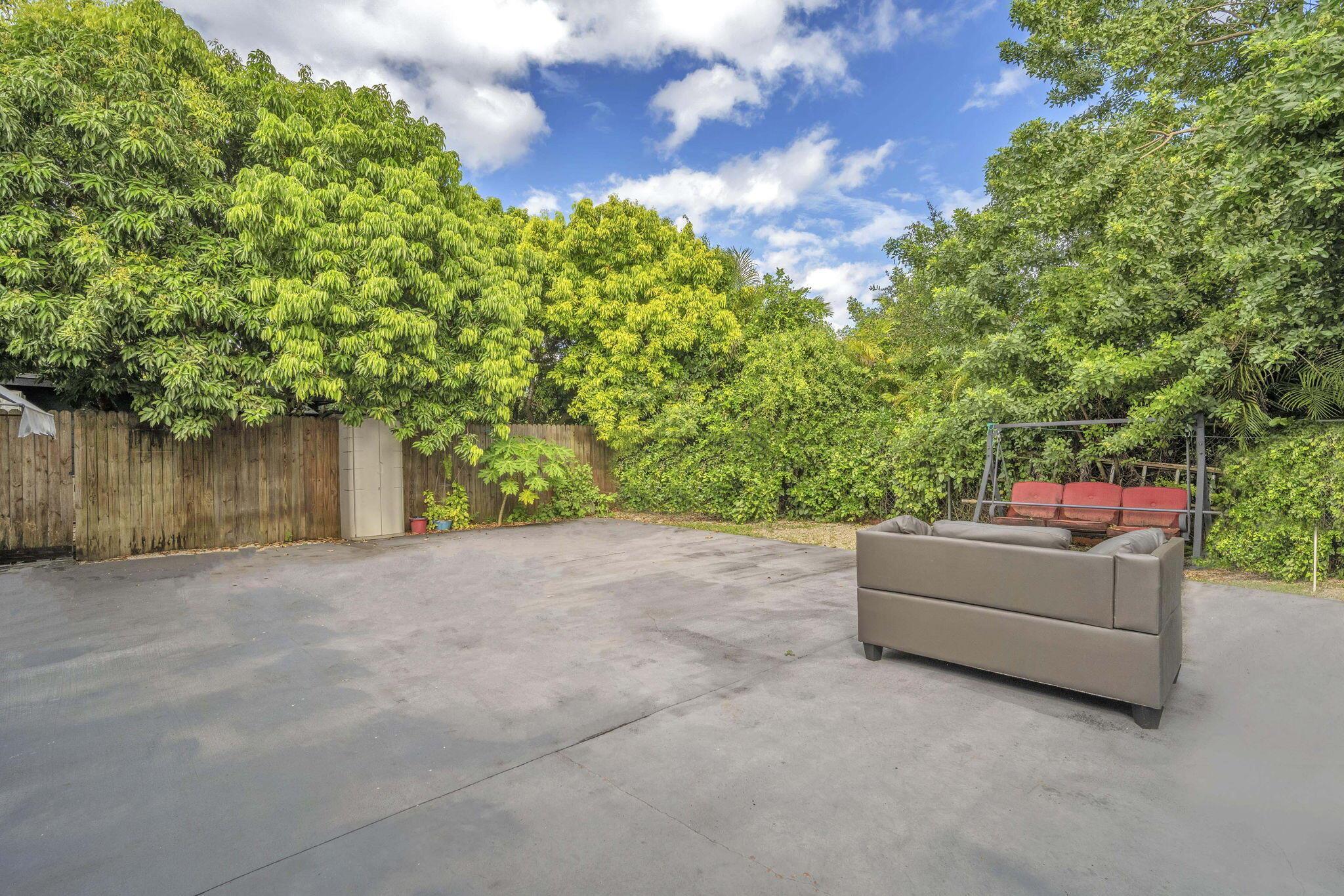 SILVER PALM ESTS PT 1 - Residential