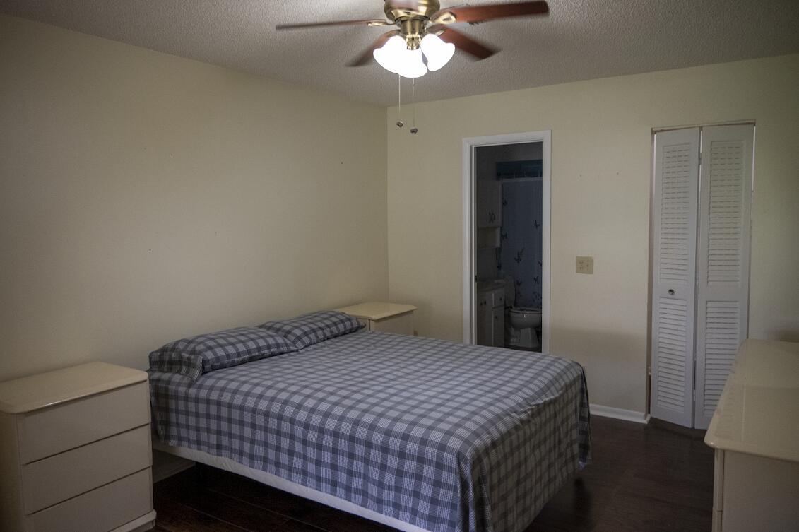 View photos, virtual tours, details... 1730 Palmland Drive