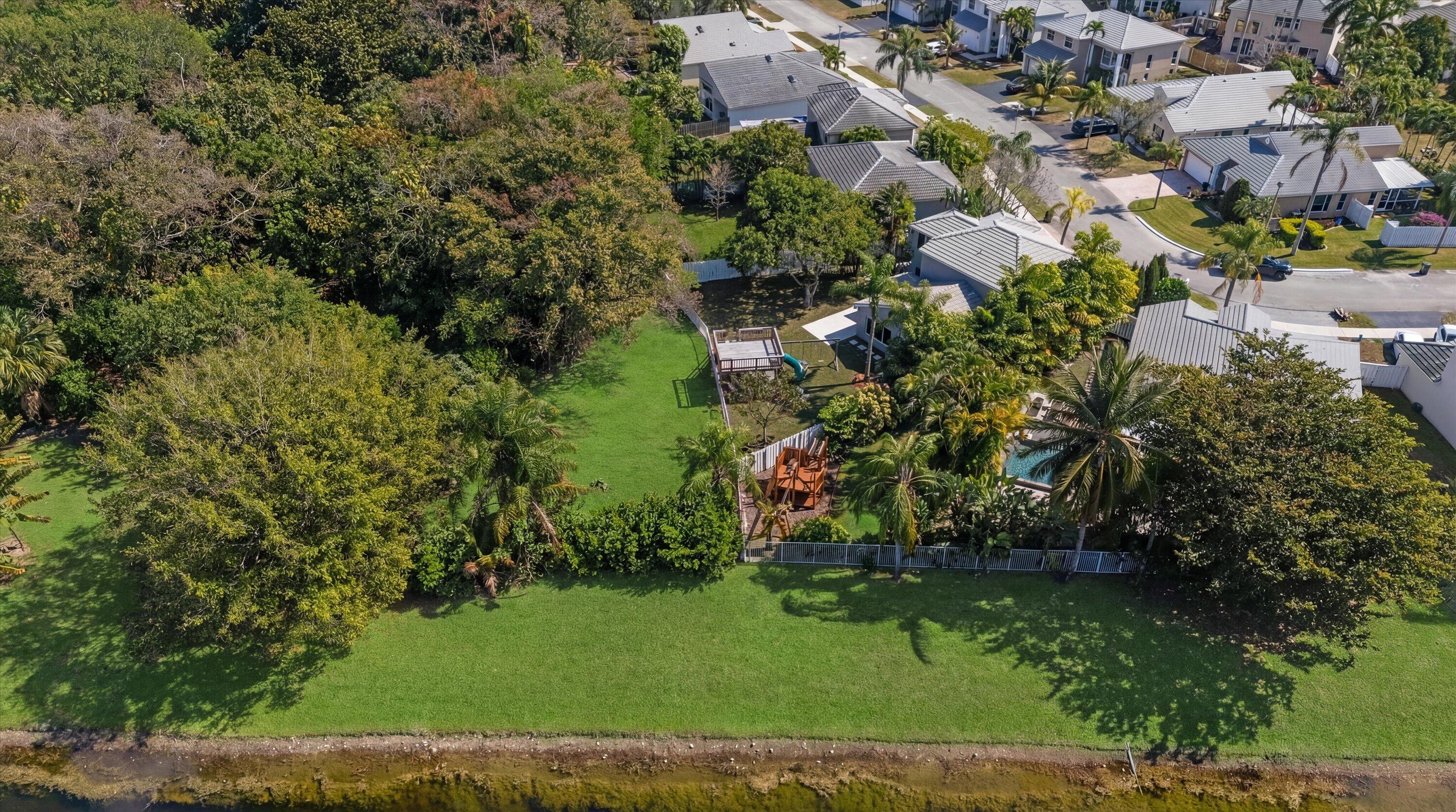 WINSTON PARK SECTION ONE - Residential