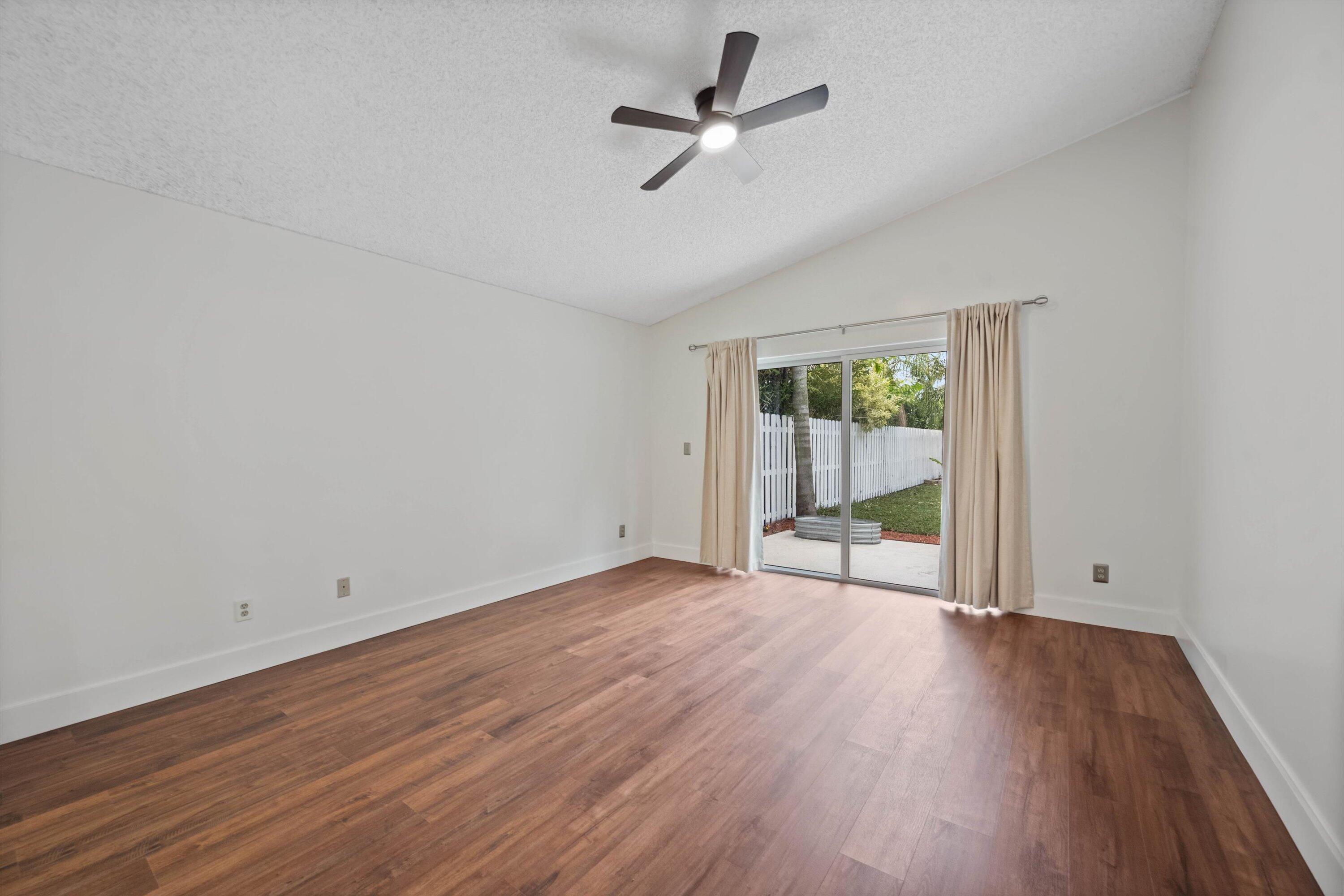 WINSTON PARK SECTION ONE - Residential