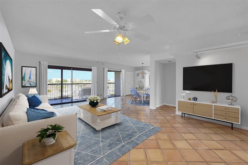 HUNTINGTON TOWERS CONDO - Residential
