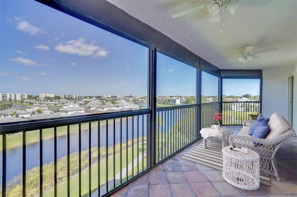 HUNTINGTON TOWERS CONDO - Residential