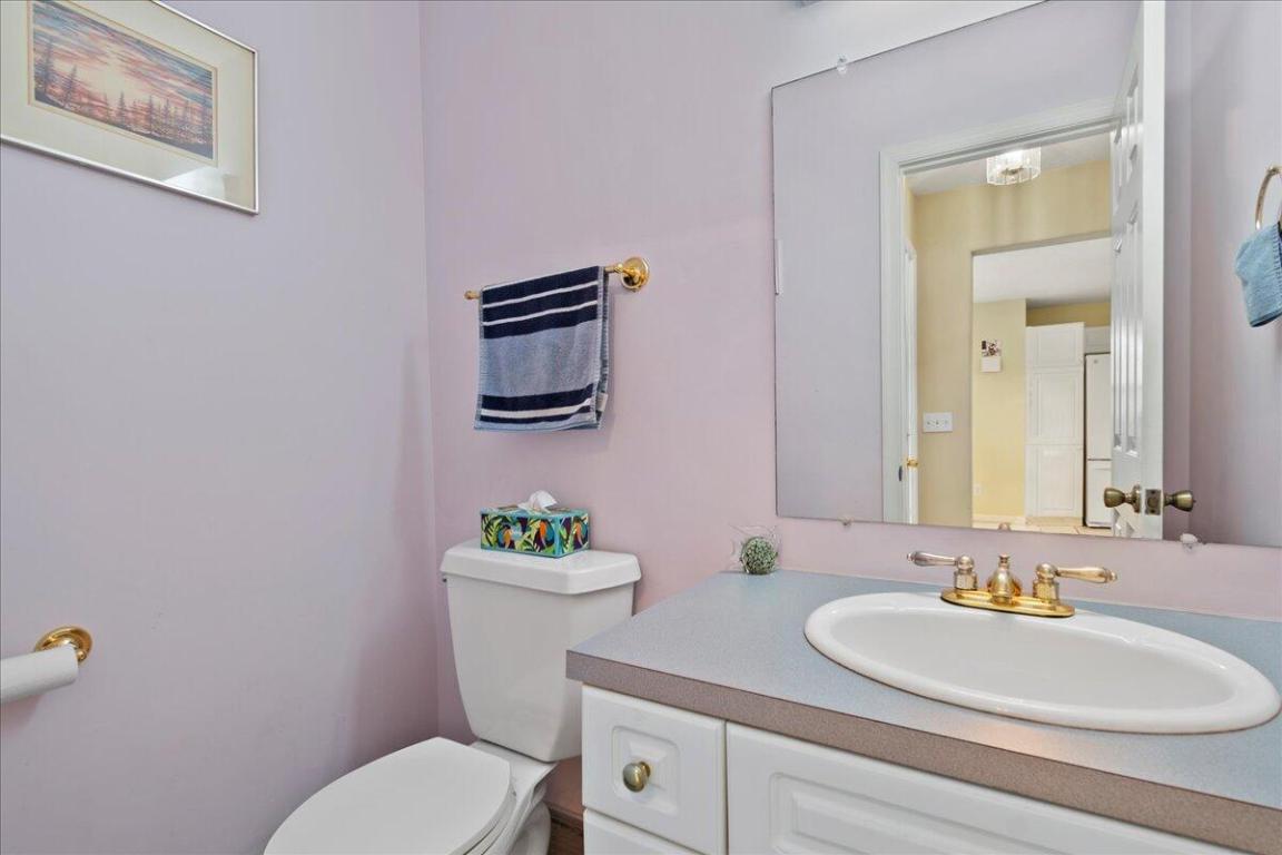 ISLAND OF RIVER BRIDGE - Residential