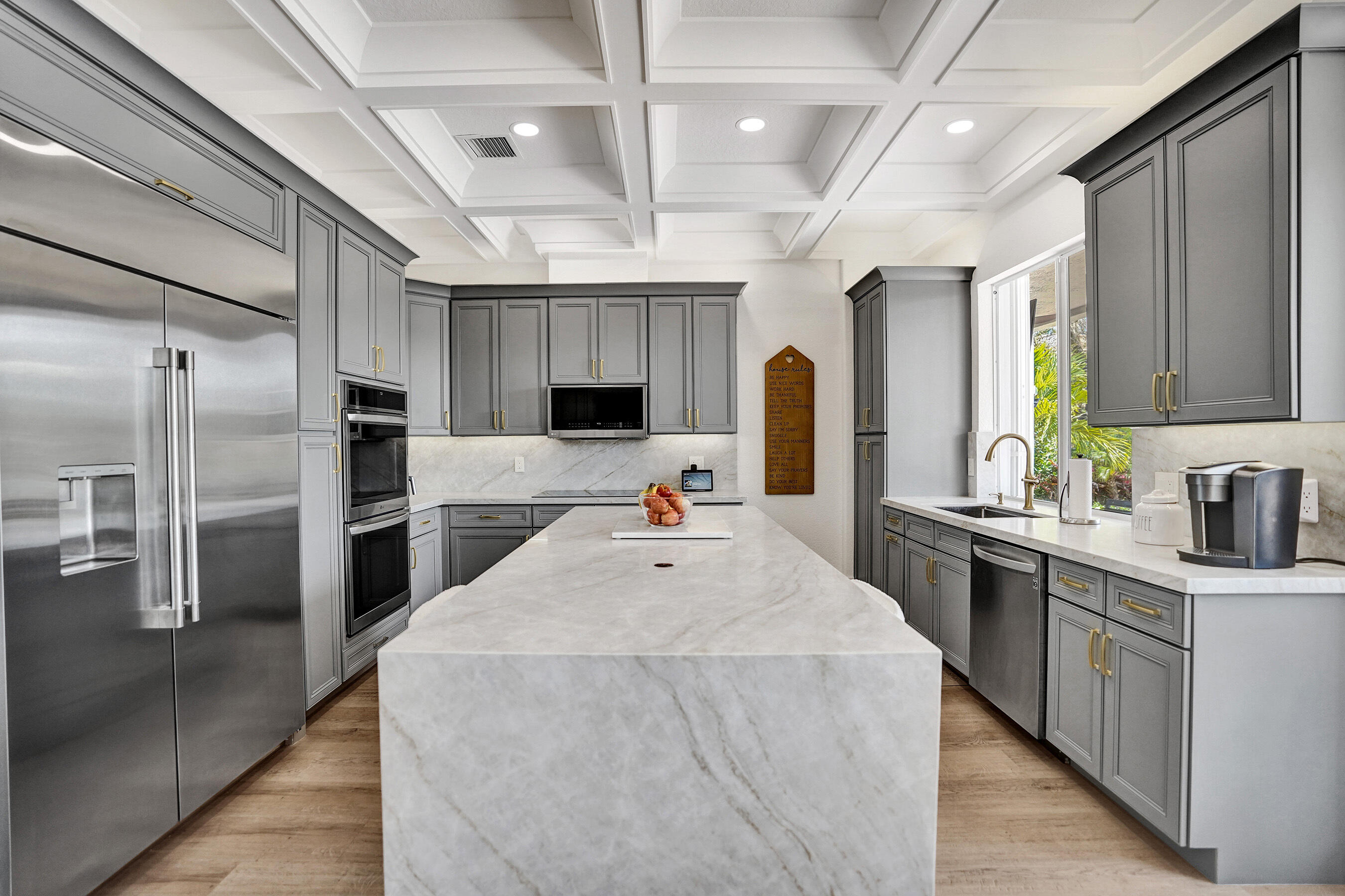 CANYON ISLES 1 - Residential