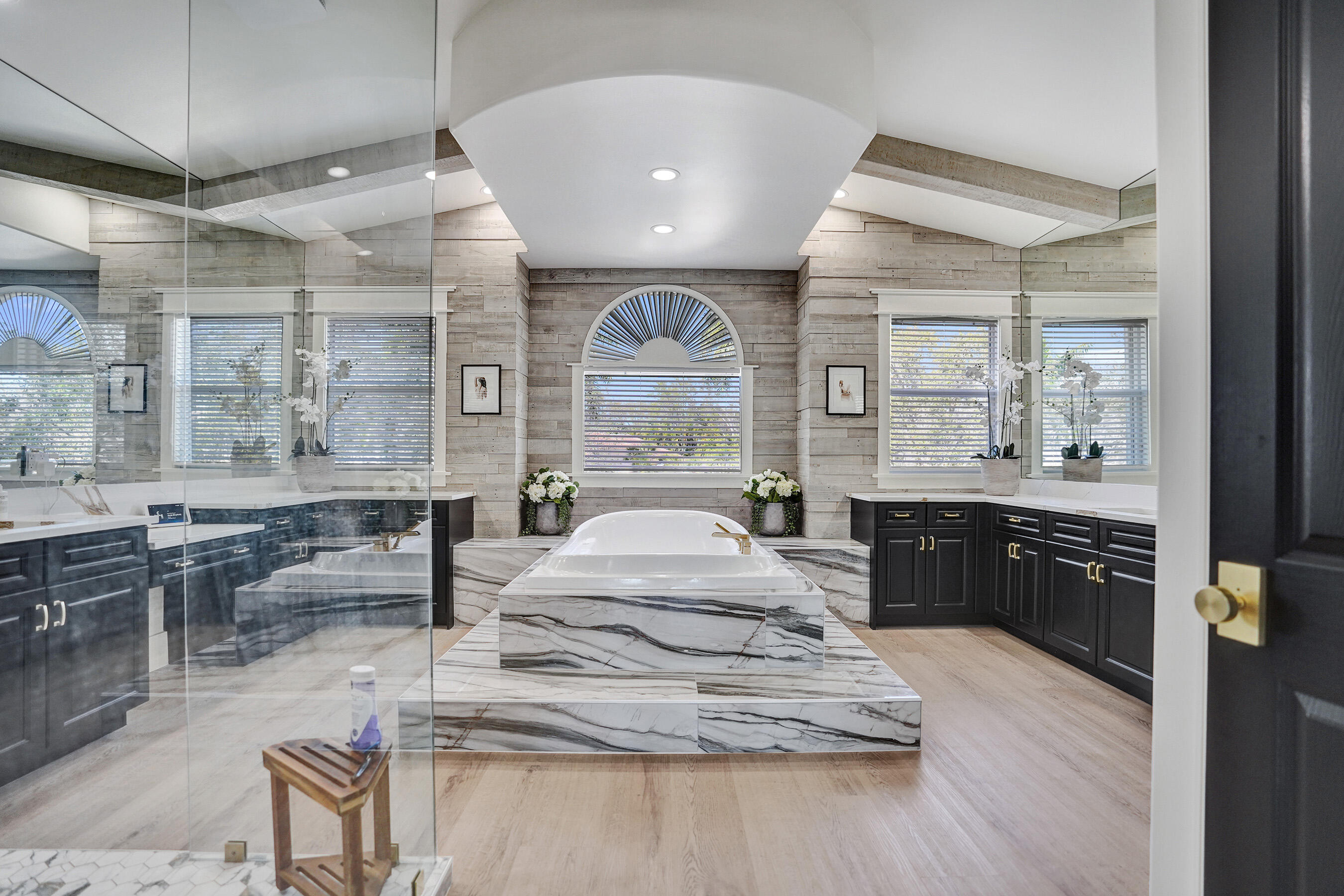 CANYON ISLES 1 - Residential