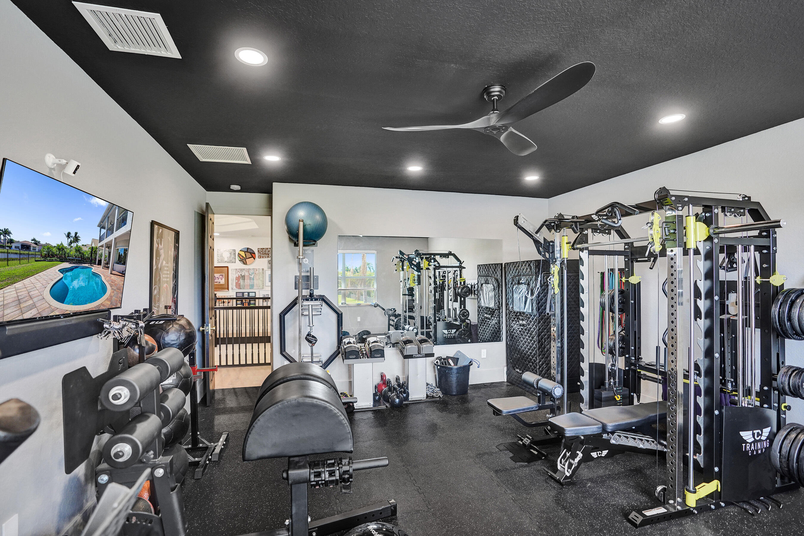 CANYON ISLES 1 - Residential