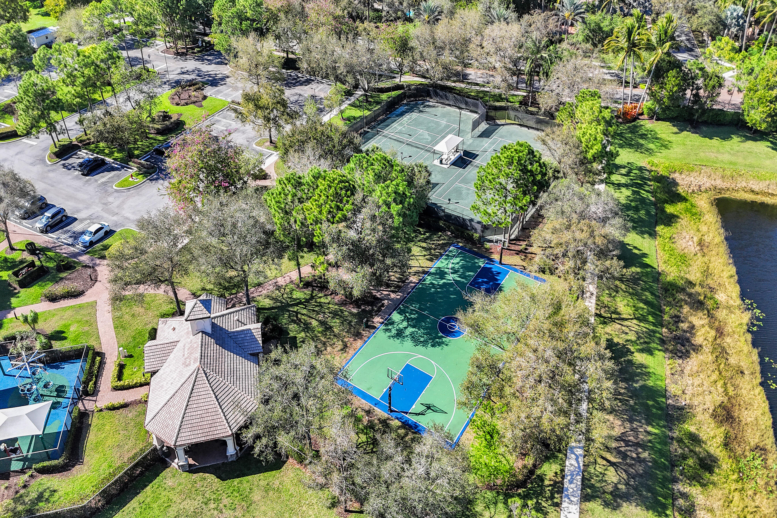 CANYON ISLES 1 - Residential